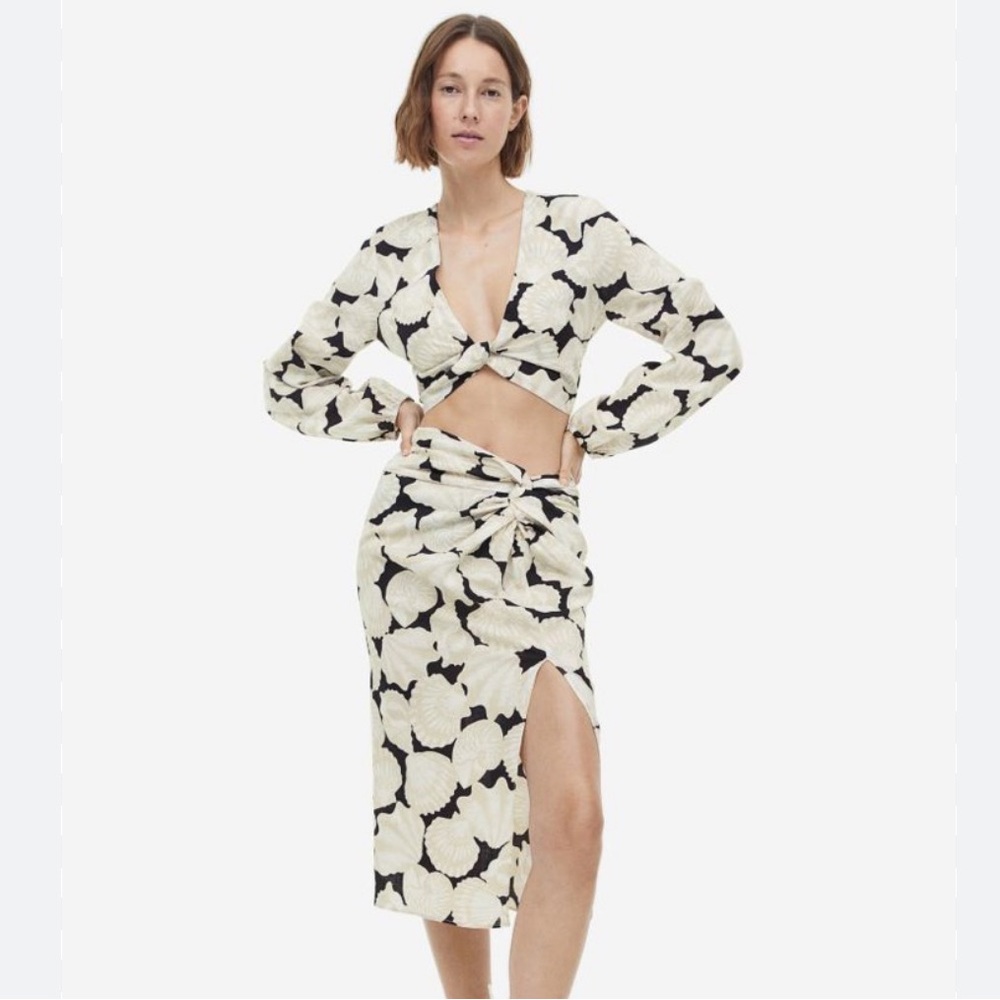 H&M Seashell Print Linen Pencil Skirt